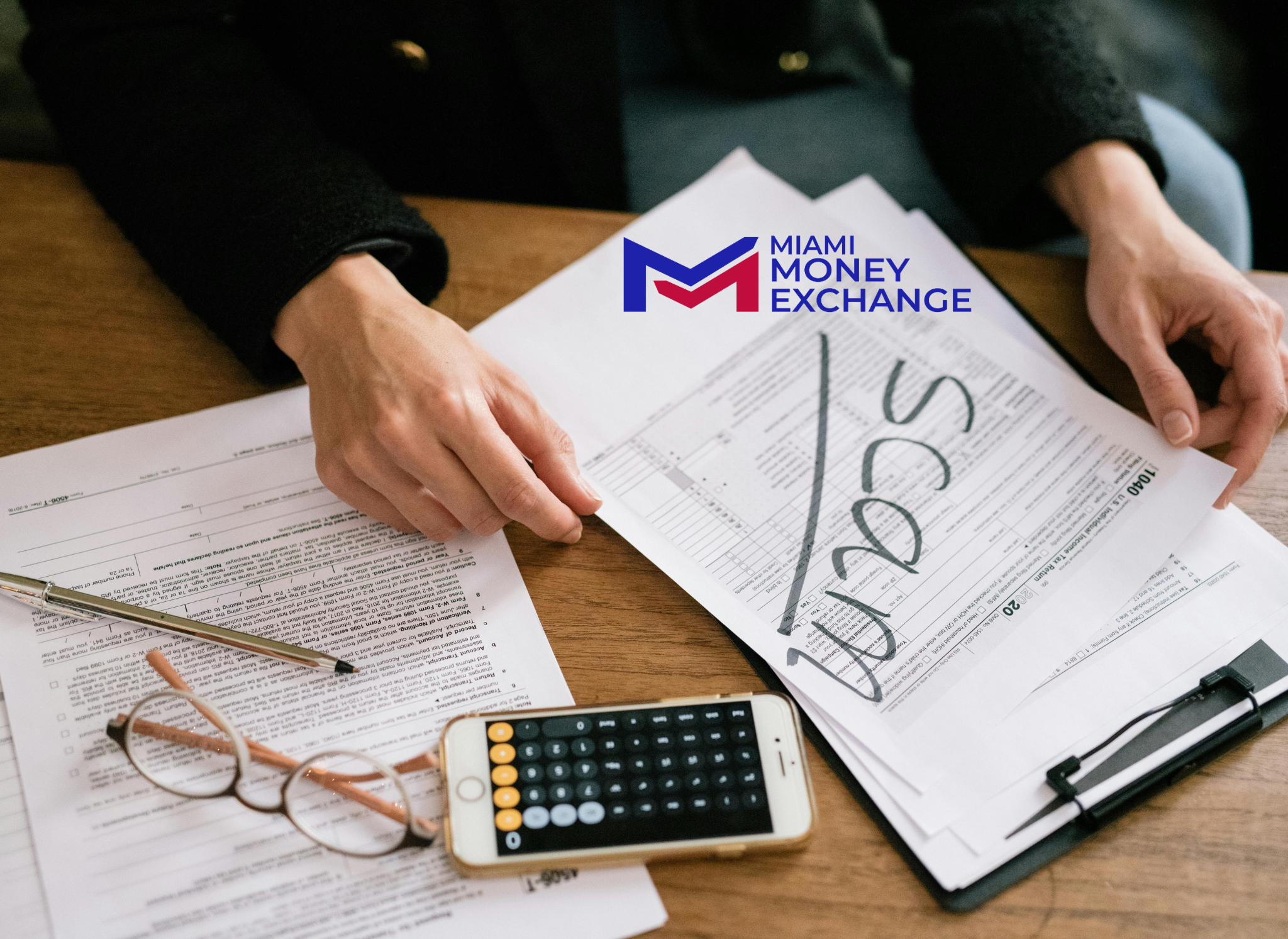 How to Avoid Currency Exchange Scams in Miami